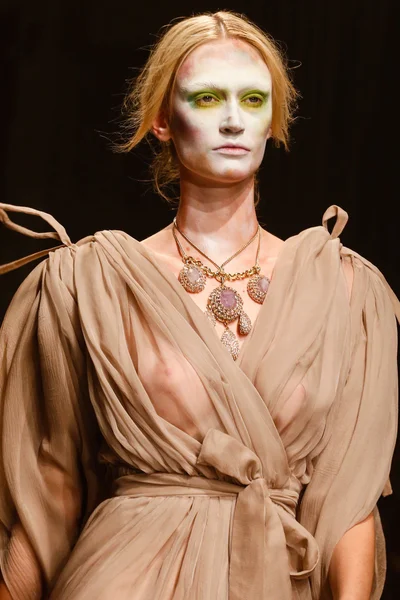 Look 65